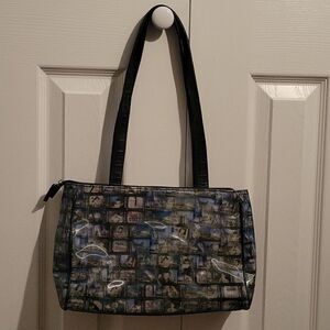 Relic cinema print image shift shoulder bag.